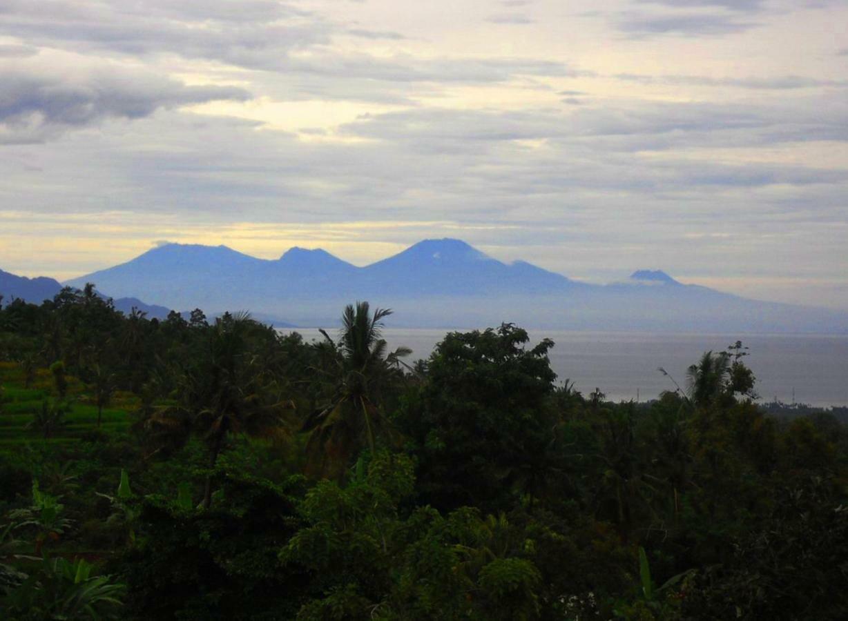 Pondok Manis Singaraja  Bagian luar foto