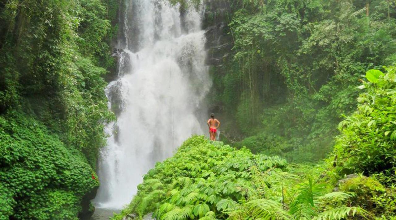 Pondok Manis Singaraja  Bagian luar foto